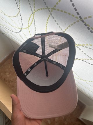 Gorra New Era Rosa con parche Buffalo NY
