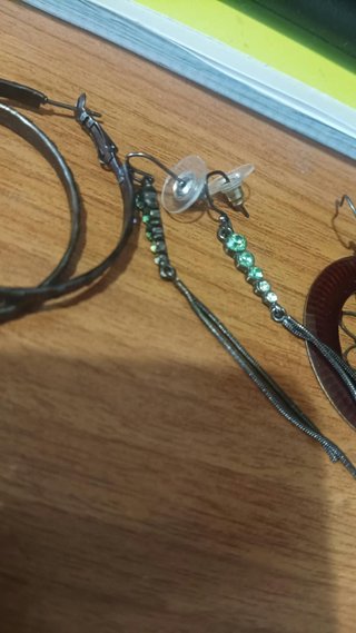 Pendientes Variados