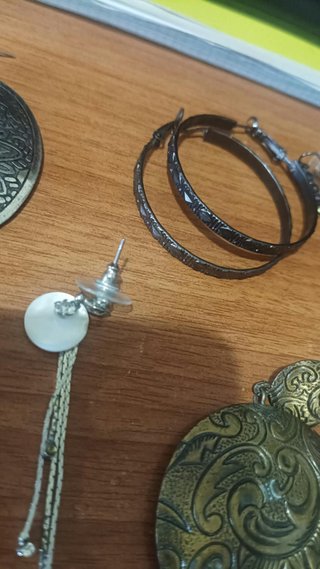 Pendientes Variados