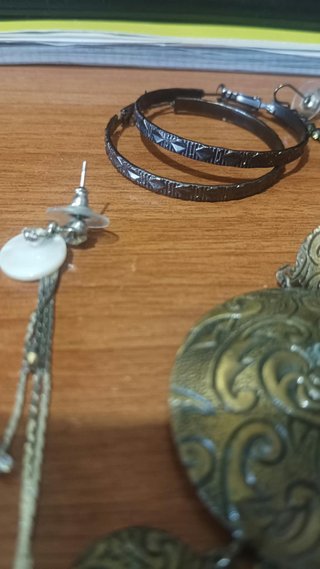 Pendientes Variados