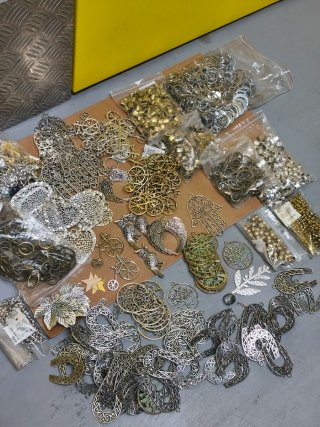 Lote Material Bisutería Joyería DIY manualidades