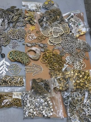Lote Material Bisutería Joyería DIY manualidades