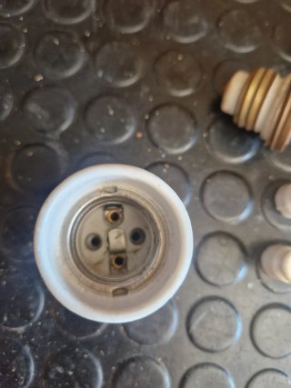Lote piezas cerámica electricidad