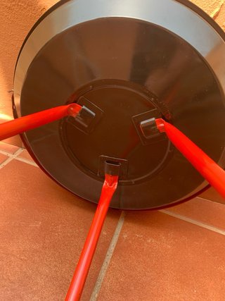 Barbacoa de carbón metálica