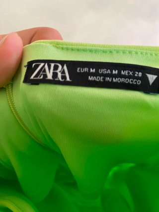 Vestido fiesta Zara verde lima Talla M