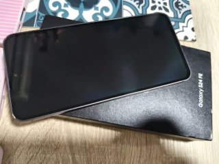 Samsung Galaxy S24 FE Negro