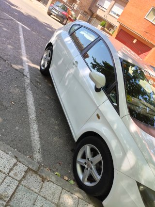 SEAT Leon 2010