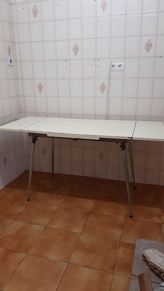 Mesa de cocina plegable
