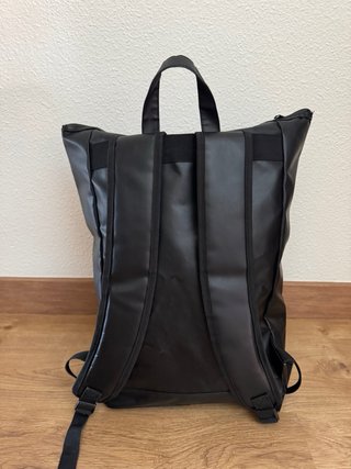 Mochila impermeable negra