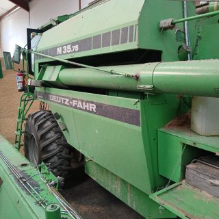 Cosechadora Deutz Fahr 35-75