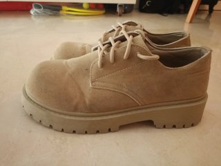 Zapatos de gamuza marrones