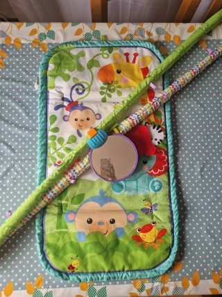 Manta de juegos infantil con arcos