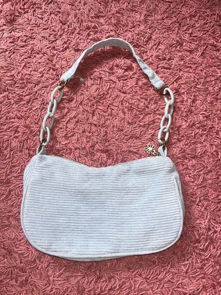 Bolso azul de terciopelo