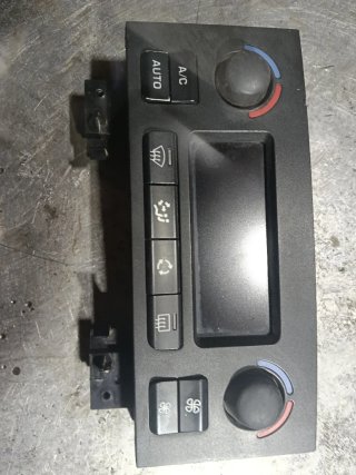 Mando climatizador Peugeot partner....etc original