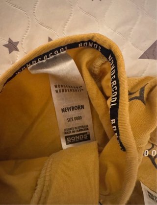 Lote de dos pijamas Bonds Wondersuit para recién n