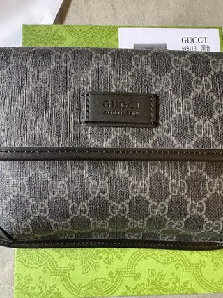Bolso Gucci Negro Monograma