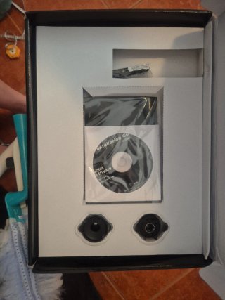 UGGEE M1000L Tablet Gráfica Negra