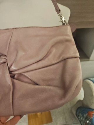 Borsa Coccinelle rosa in pelle