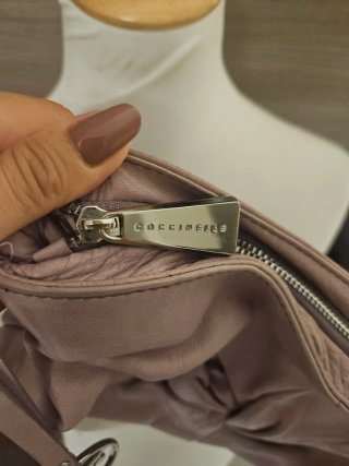 Borsa Coccinelle rosa in pelle