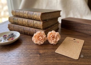 Pendientes flor arcilla beige y rosa