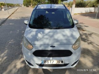 Ford Tourneo Courier 2016