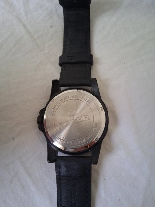 Reloj Racer Negro y Rojo