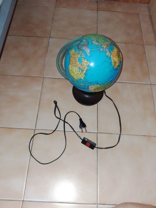 Globo Terráqueo Vintage Iluminado