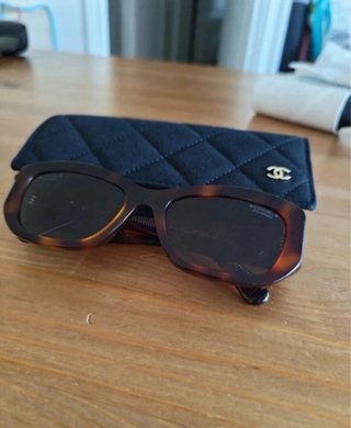 Gafas de sol Chanel Tortoise