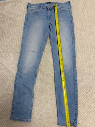 Lote 5 pantalones vaqueros: Levi's y Lee