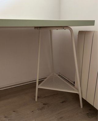 Escritorio IKEA LAGKAPTEN verde 120 × 60