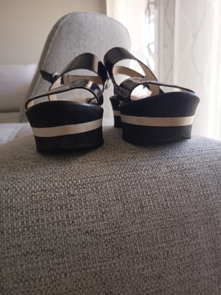 Sandalias Un Paso Más T38 Negras