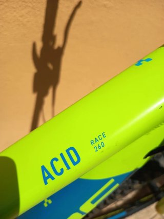 CUBE Acid Race 260 MTB juvenil 26” (145-155)