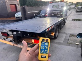 Mitsubishi Canter portacoches