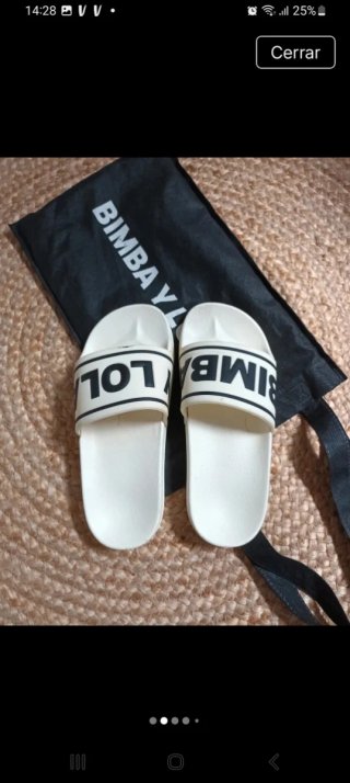 Chanclas Bimba y Lola Blancas