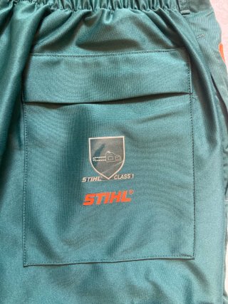 Pantalón anticorte Stihl verde