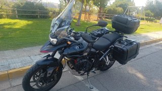 Triumph Tiger GT Pro 2025 Negra/Roja