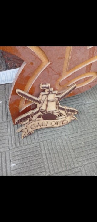Cartel de madera El Galeón