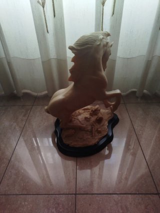 Figura Caballo Resina