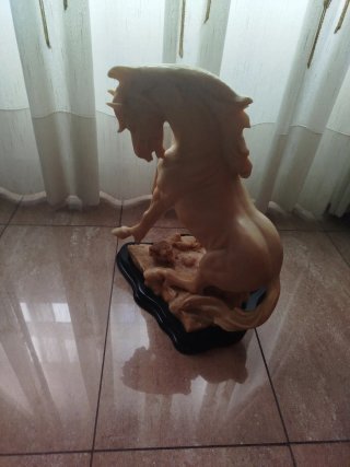 Figura Caballo Resina