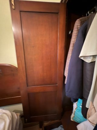 Armario de madera.