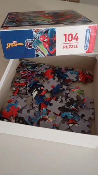 Puzzle Spiderman 104 piezas Clementoni