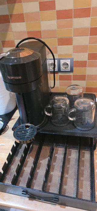 Cafetera Nespresso De'Longhi Negra