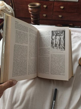 Enciclopedia de la brujería y demonología