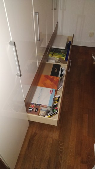 Armario madera resistente