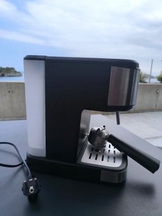 Cafetera Espresso Taurus Mercucio