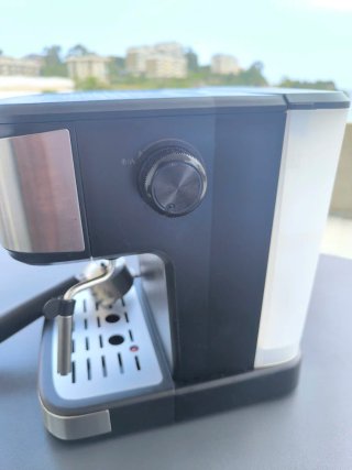 Cafetera Espresso Taurus Mercucio