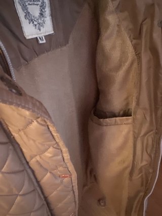 Chaqueta acolchada mujer marrón/dorada