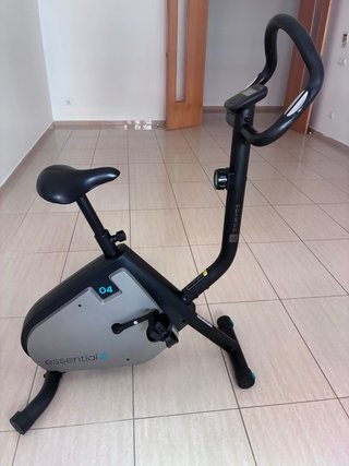 Bicicleta Estática Domyos Essential 04