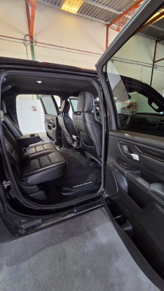 Dodge RAM HEMI 2023