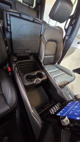 Dodge RAM HEMI 2023